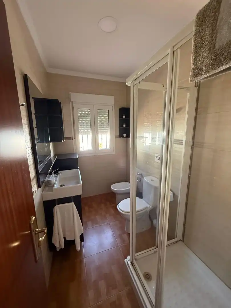 Detached house with pool to rent in Núcleo urbano, imagen 44
