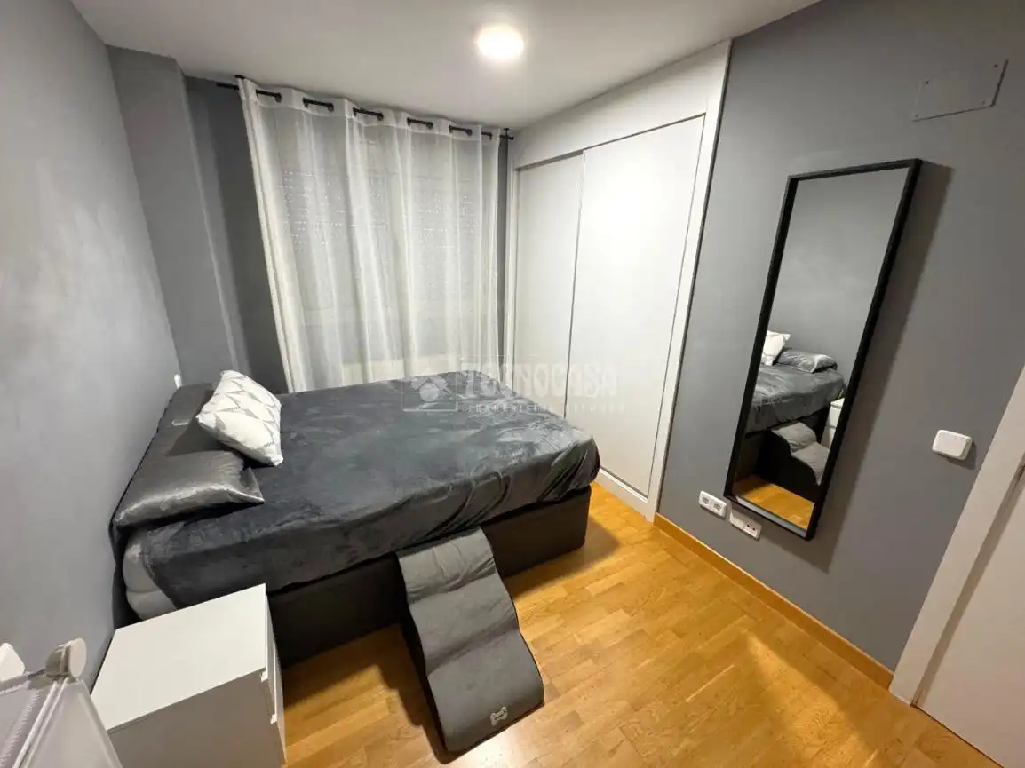 Schlafzimmer von Wohnung zum Verkauf in Parla mit Klimaanlage, Heizung und Abstellraum