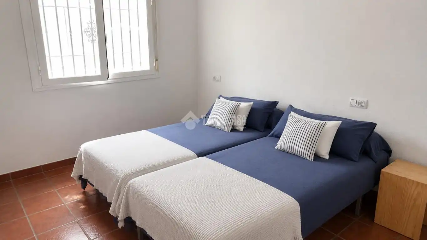 Bedroom of Houses for sale in Totalán