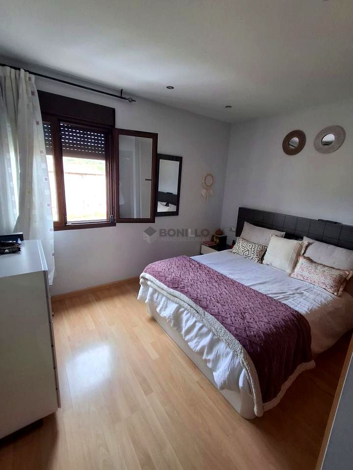 Dormitori de Dúplex en venda en  Teruel Capital amb Calefacció