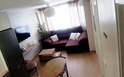 Sala d'estar de Apartament de lloguer en Fuengirola amb Aire condicionat