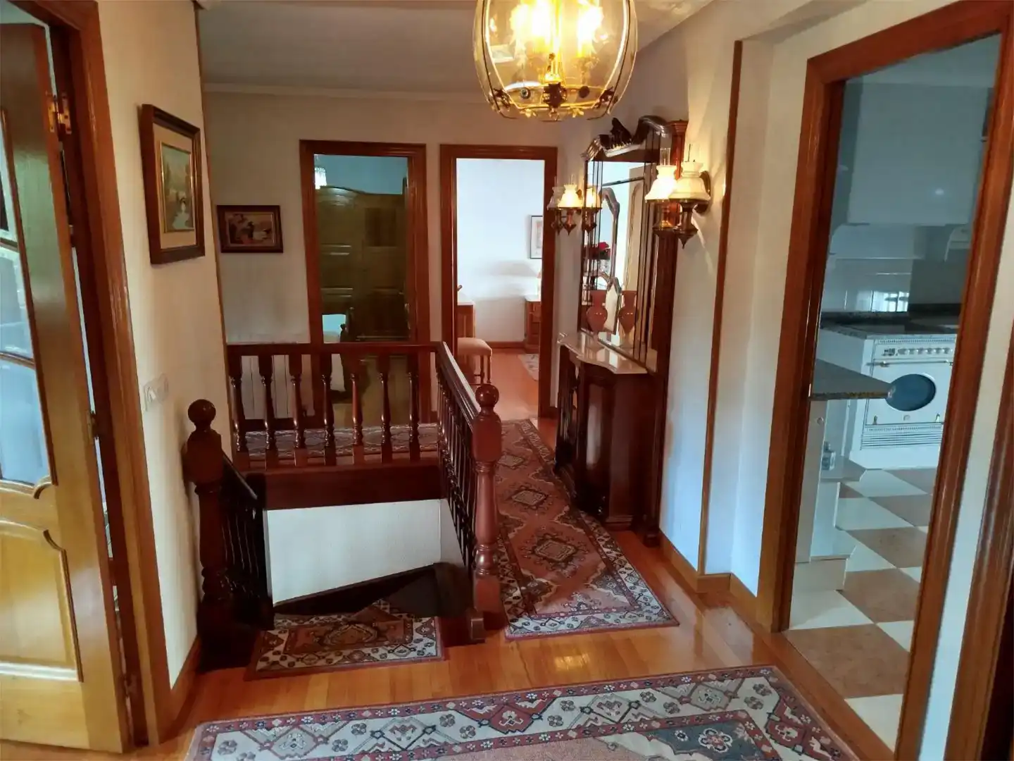 Casa adosada en venda en Los Corrales de Buelna  amb Balcó