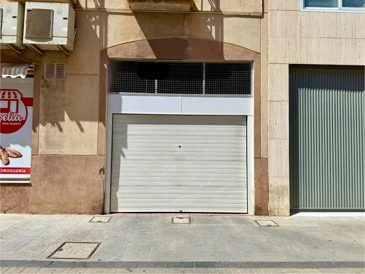 Parkplatz von Garage zum Verkauf in Roquetas de Mar