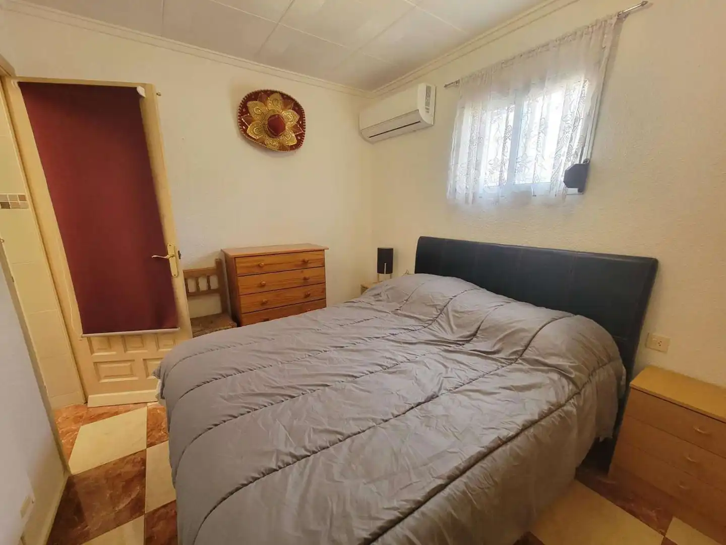 Habitación de Casa o chalet en venta en Torrevieja con Aire acondicionado, Calefacción y Terraza