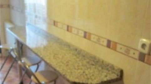 Foto 2 de Piso en venta en Calle Amable Criado, Guijuelo, Salamanca
