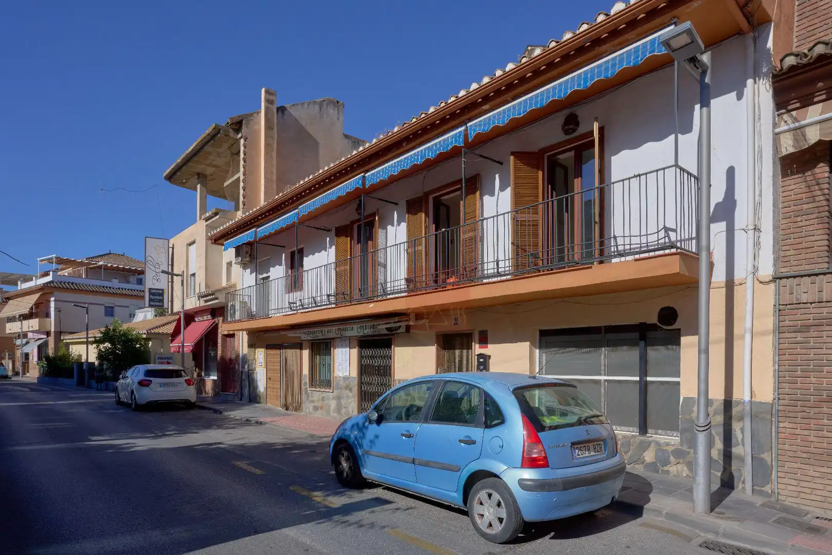 Local commercial à vendre à Cájar