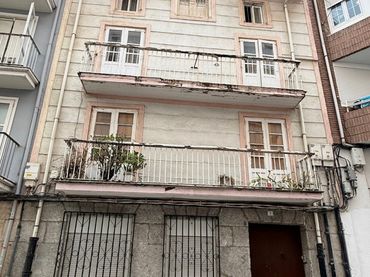 Casa aparellada en venda a Santoña