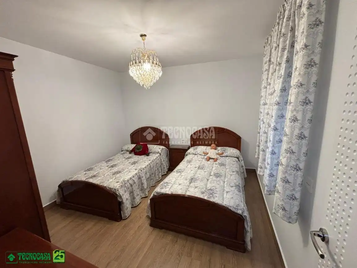 Dormitori de Casa adosada en venda en Bolaños de Calatrava amb Terrassa