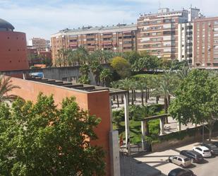 Vista exterior de Pis en venda en Badajoz Capital amb Aire condicionat, Calefacció i Parquet