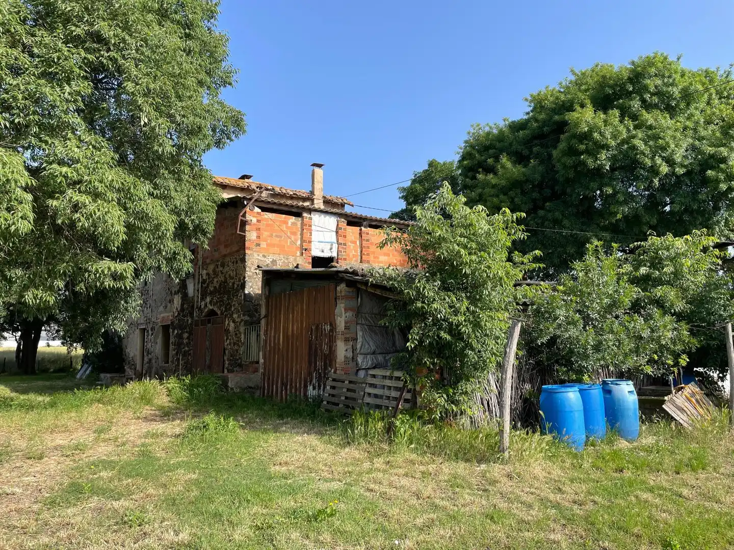 Casa rustica con giardino in vendita a Sant Jaume de Llierca, imagen 11