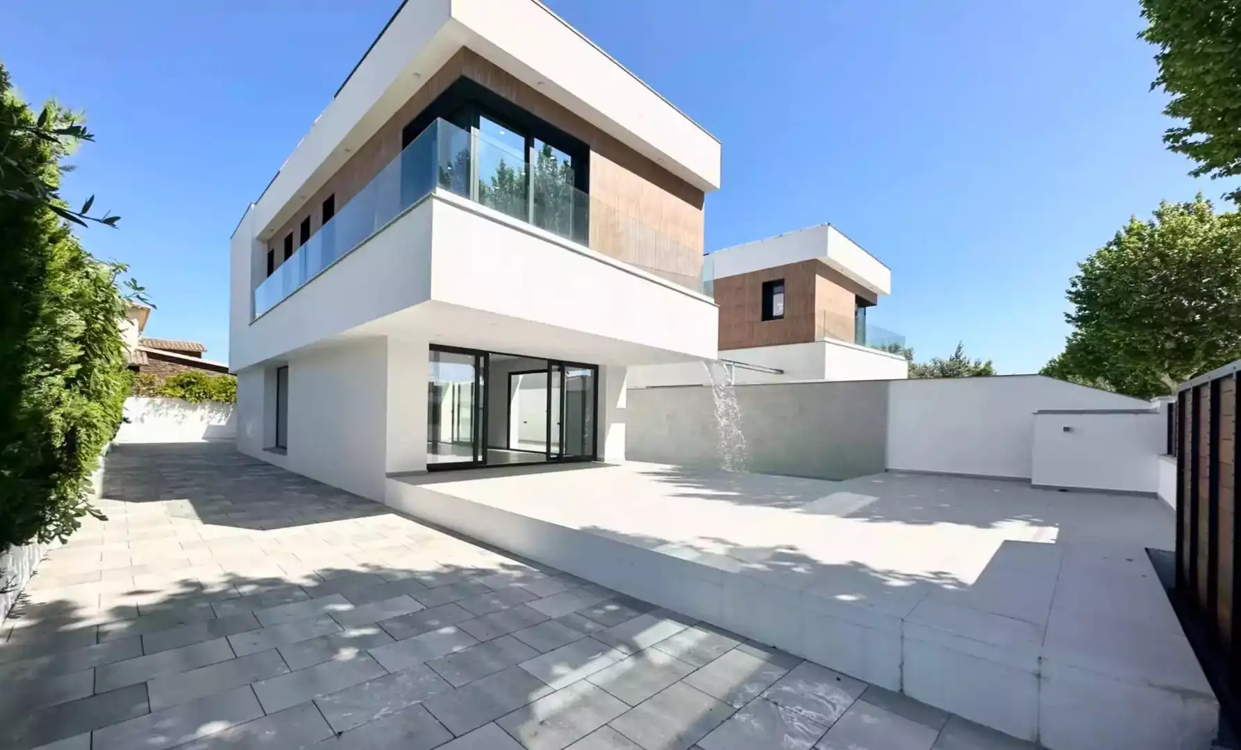 Casa con piscina en venta en Requesens, imagen 2