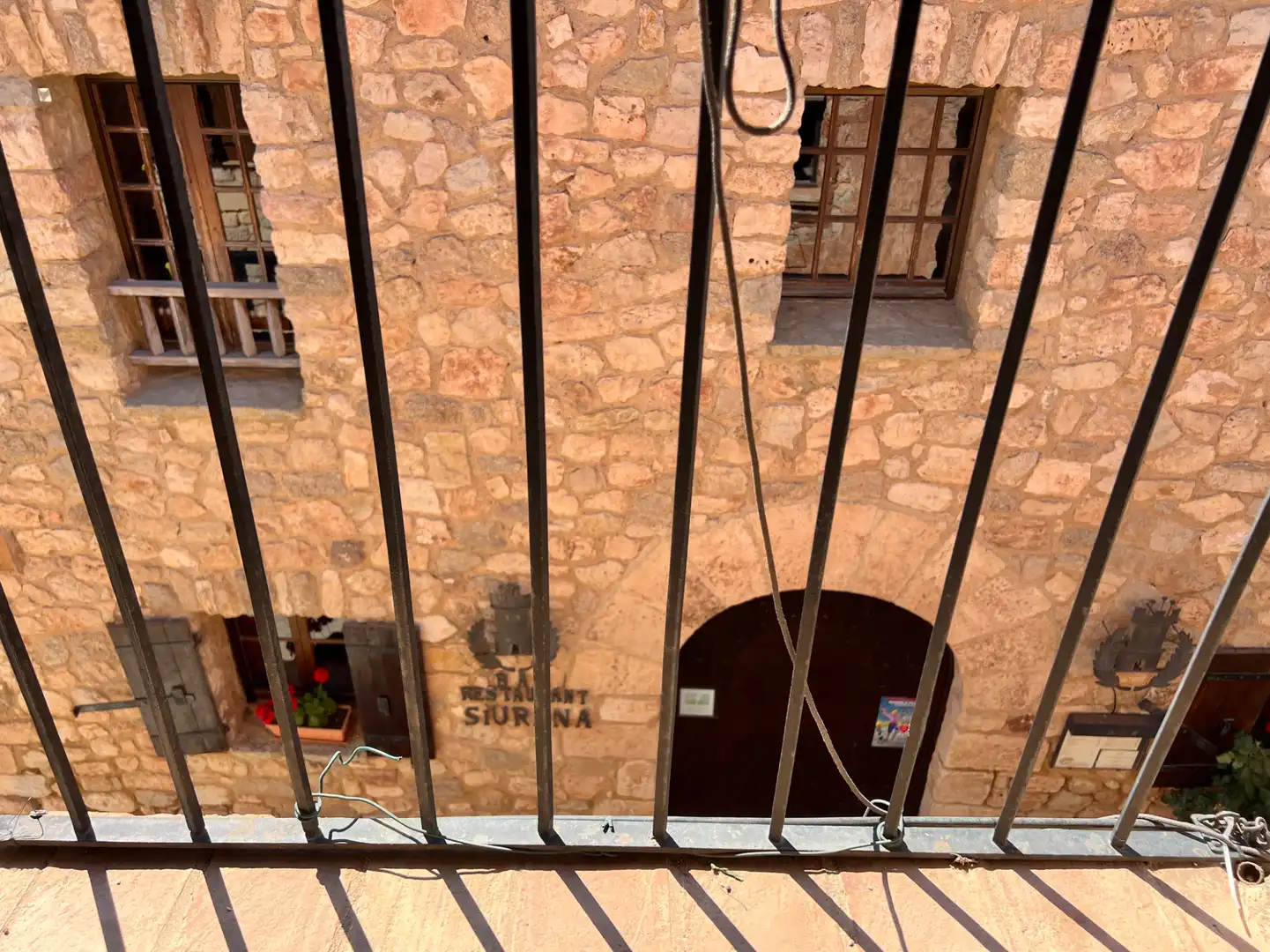 Terrassa de Casa adosada en venda en Cornudella de Montsant amb Calefacció, Parquet i Terrassa