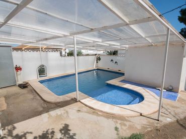 Villa con piscina in vendita a ALP-160 62