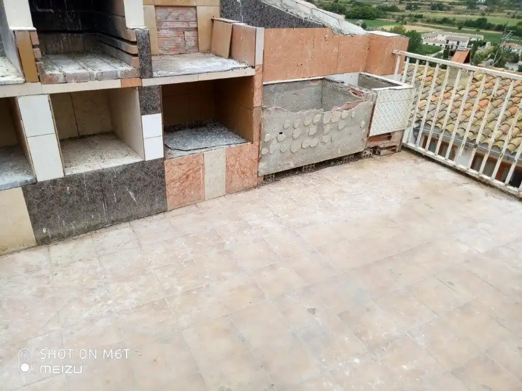 Terrassa de Casa o xalet en venda en La Sentiu de Sió