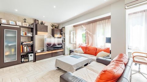 Foto 2 de Piso en venta en Barrio de Benicalap, Valencia Capital