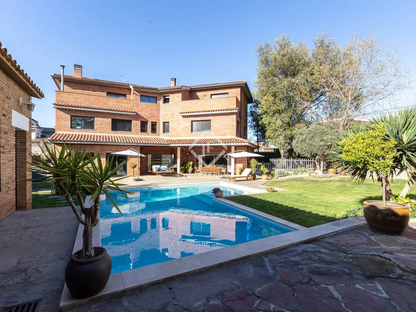 Jardín de Casa o chalet en venta en Sant Cugat del Vallès con Aire acondicionado, Calefacción y Jardín privado
