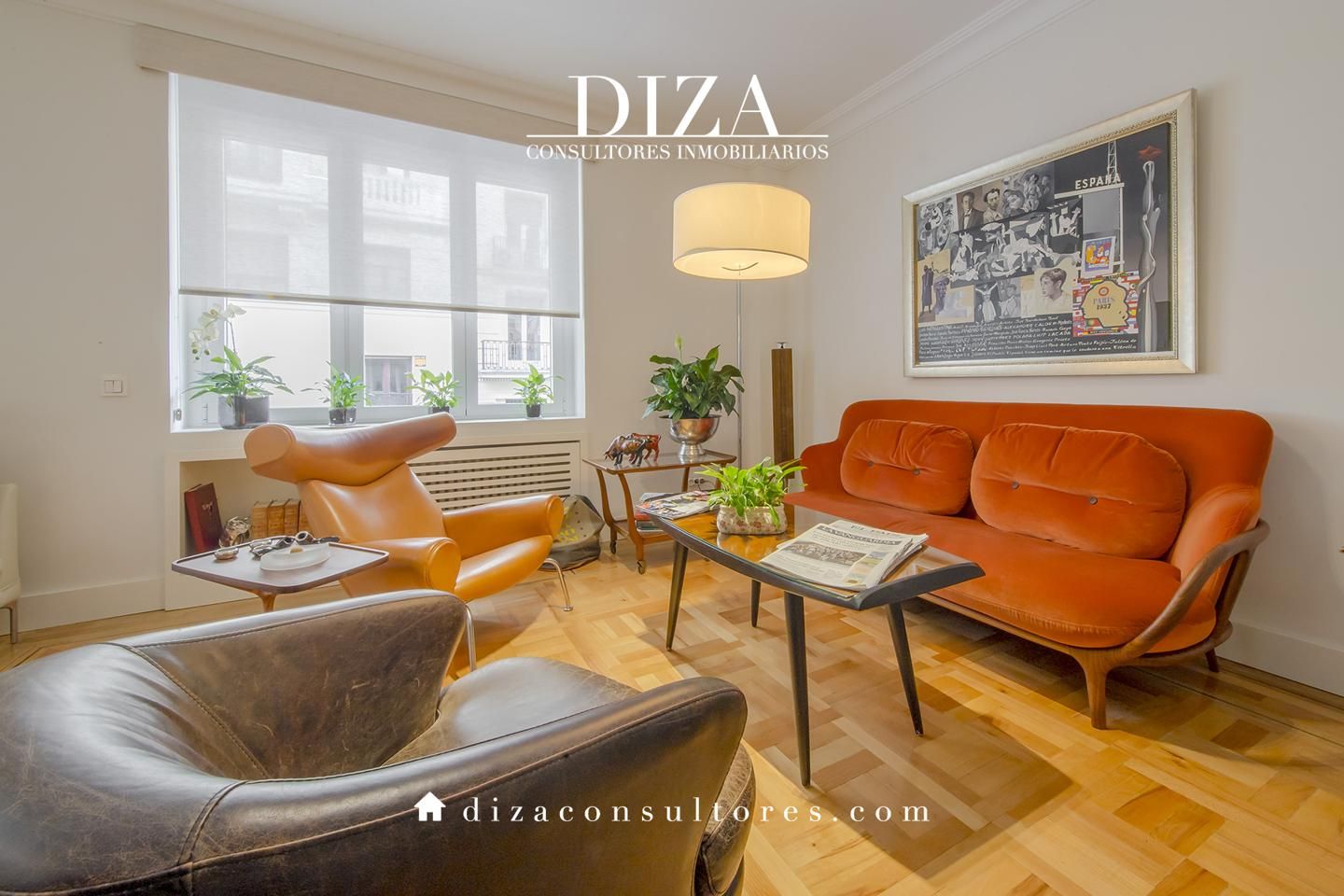 Exterior view of Flat for sale in  Madrid Capital  with Air Conditioner and Heating