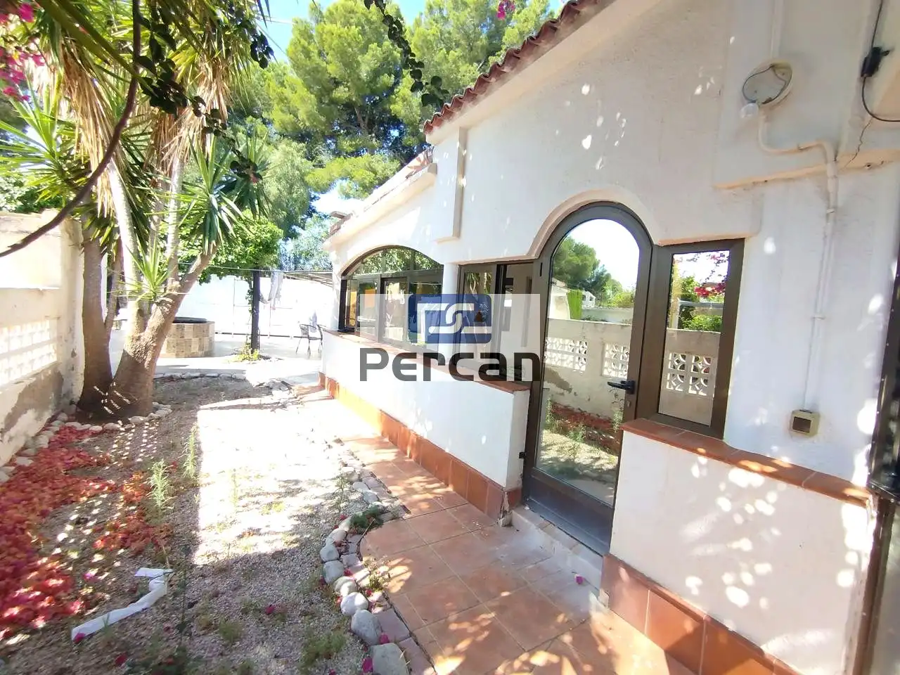 Exterior view of Detached homes for sale in El Campello  with Private garden, Terrace and Storage room