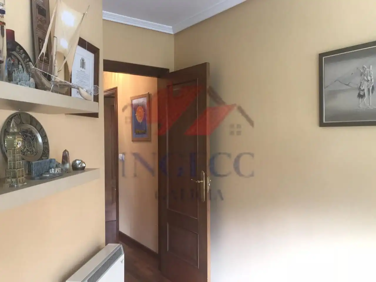 Piso en venta en Miño con Calefacción, Parquet y Terraza