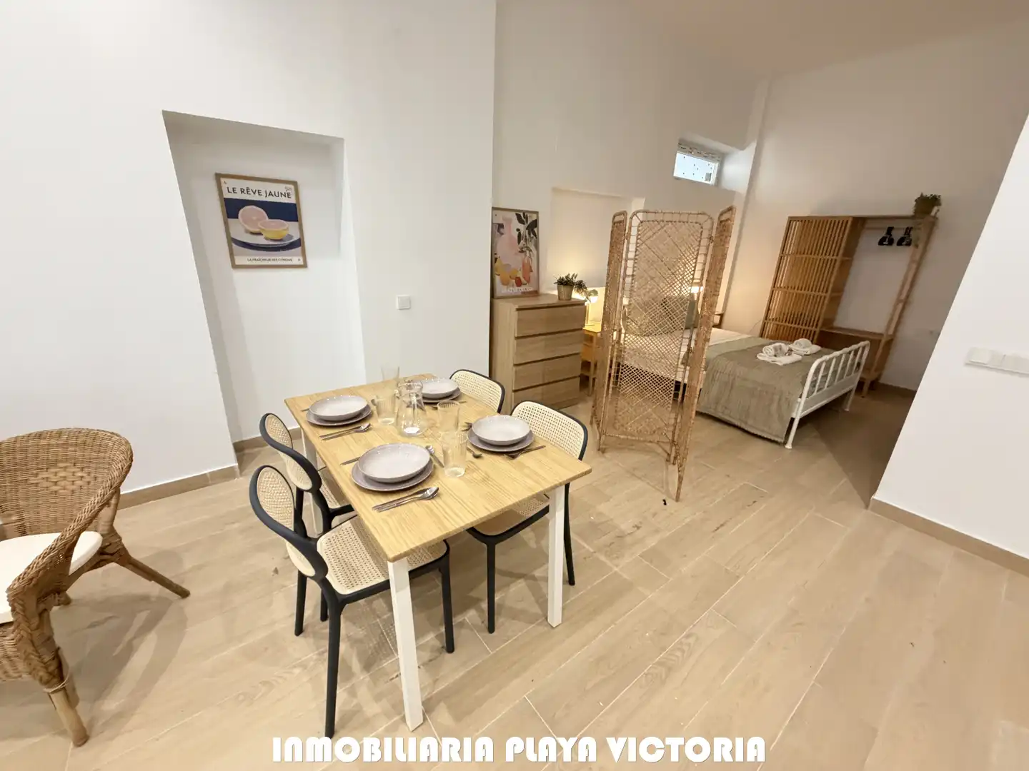 Comedor de Loft en venta en Cádiz con Aire acondicionado y Amueblado