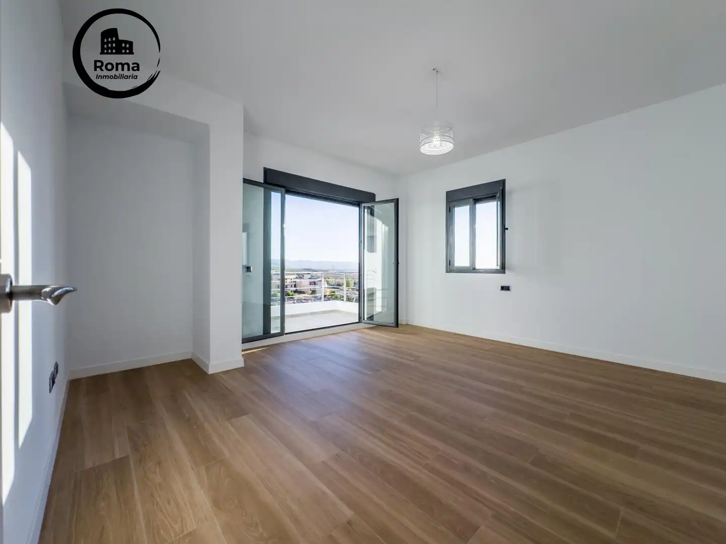Habitación de Casa o chalet en venta en La Zubia con Aire acondicionado, Calefacción y Jardín privado
