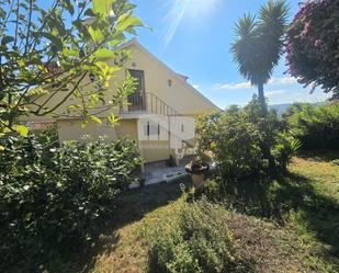 Jardí de Casa o xalet en venda en Vigo  amb Calefacció, Jardí privat i Terrassa