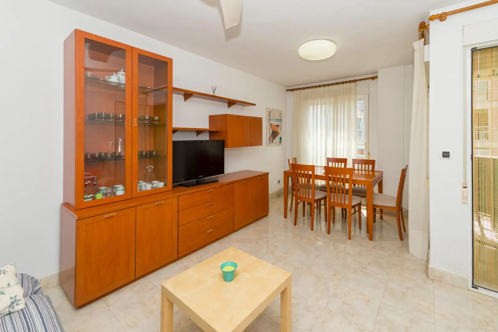 Wohnzimmer von Wohnungen zum Verkauf in Benicasim / Benicàssim mit Privatgarten, Terrasse und Gemeinschaftspool