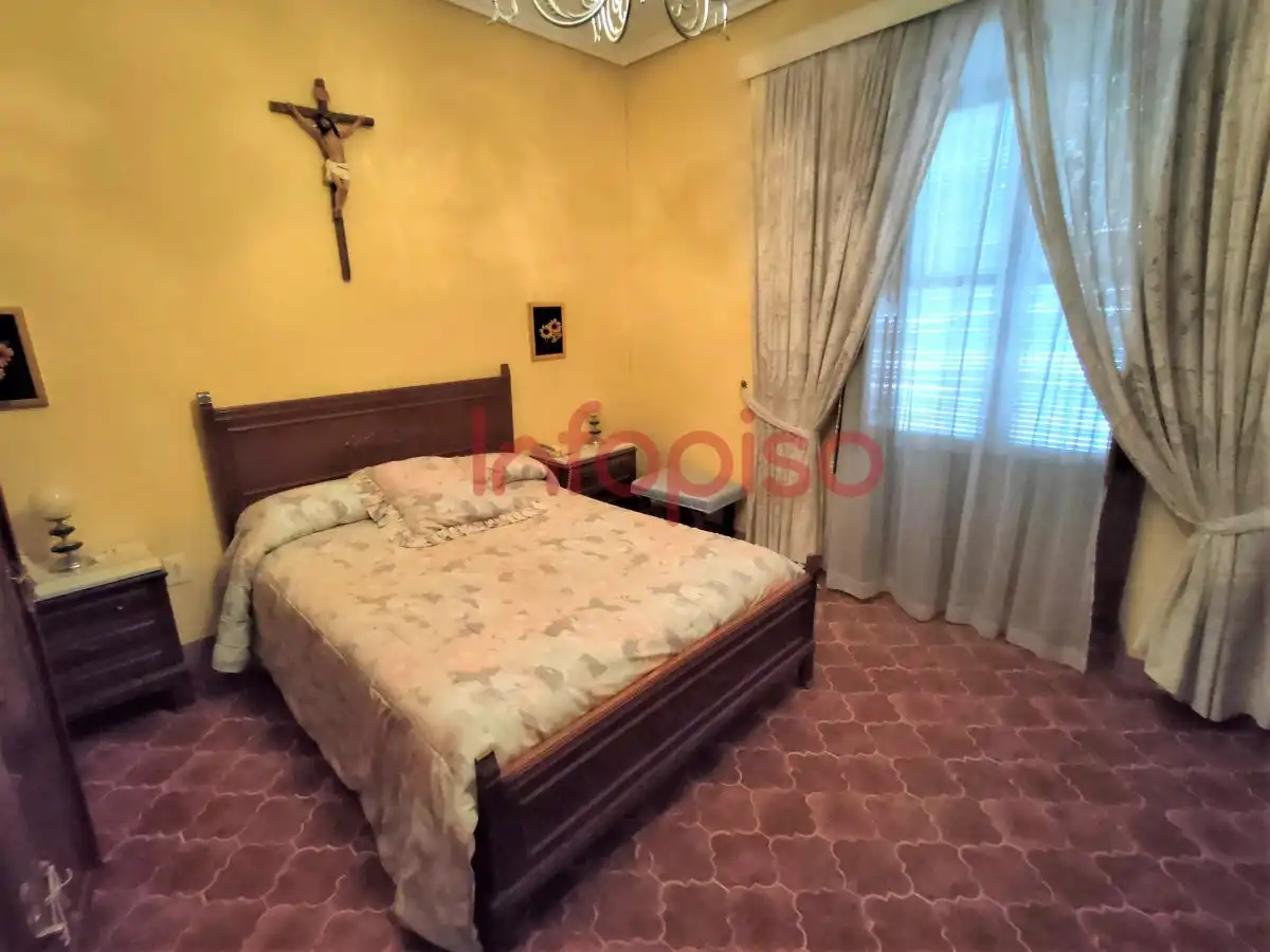 Casa en venda a Valdepeñas, imagen 7