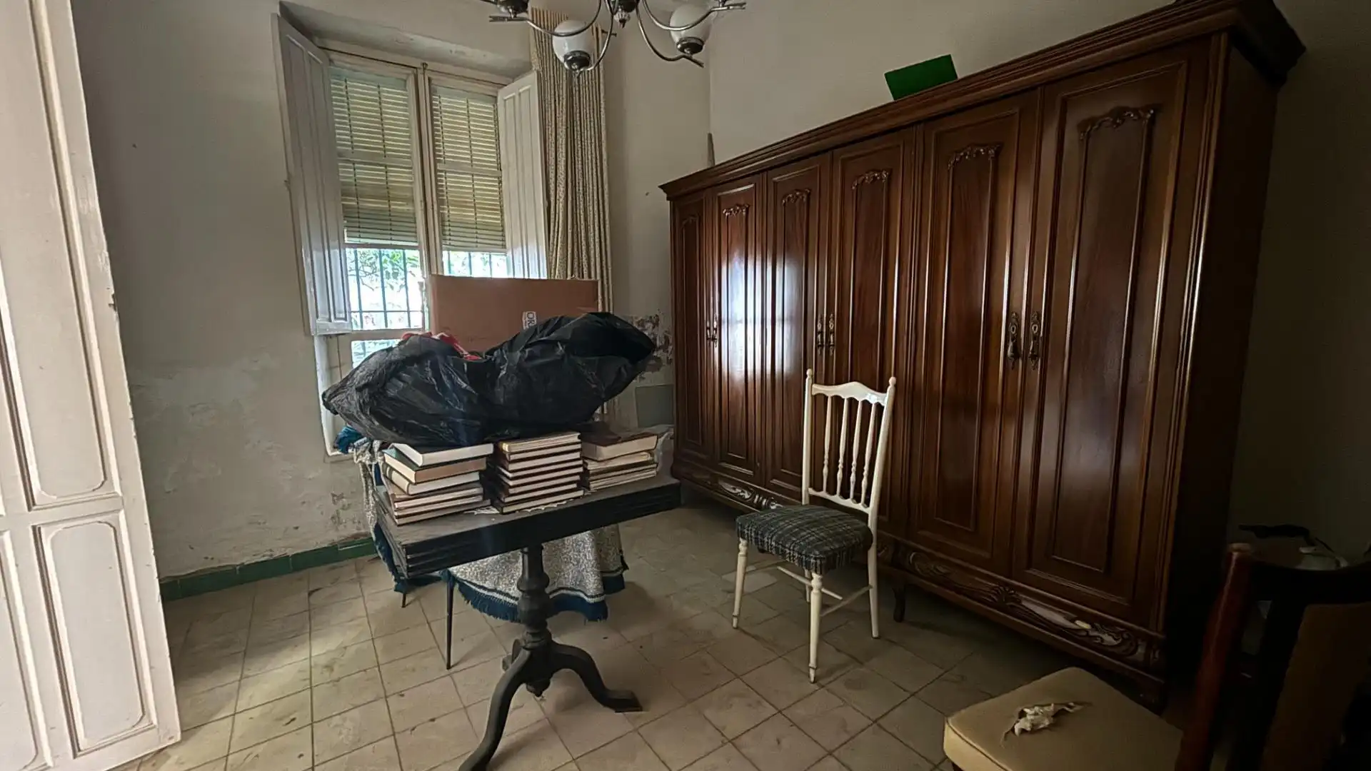 Habitación de Casa o chalet en venta en Pilas con Jardín privado, Terraza y Trastero