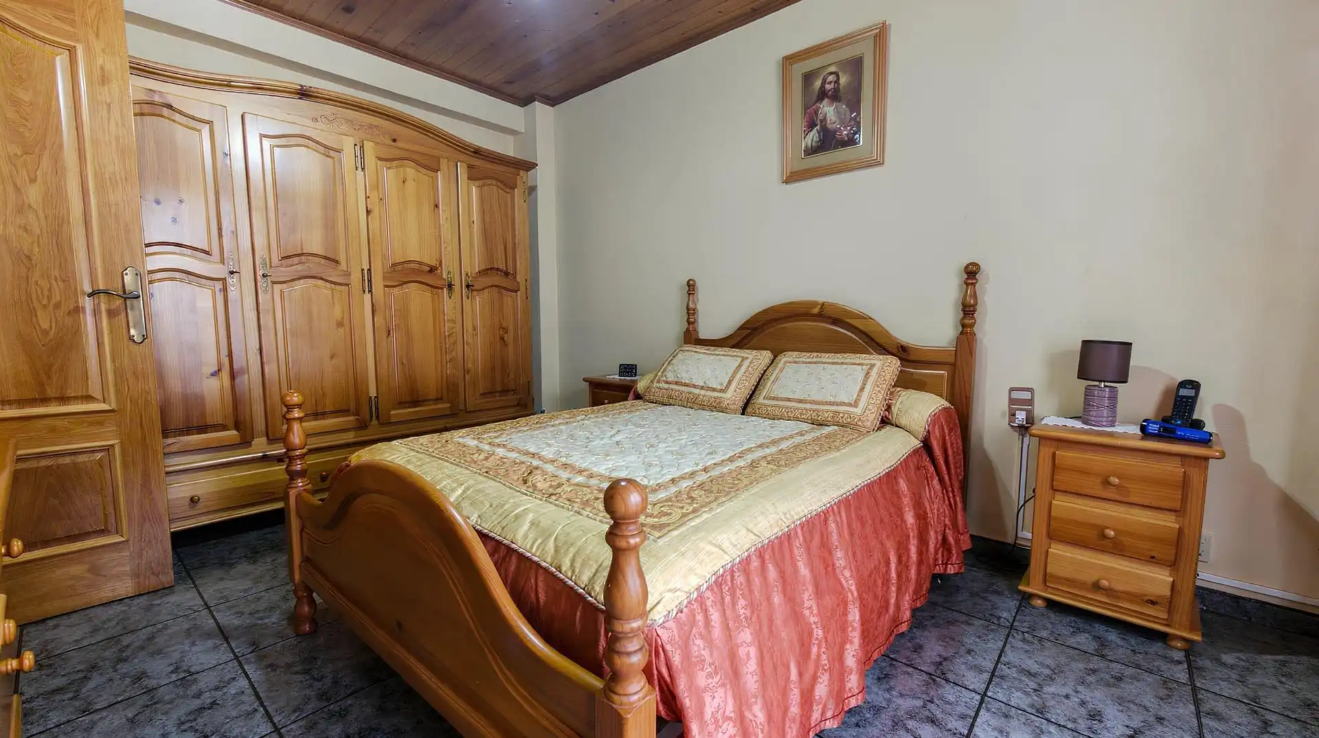 Dormitori de Casa adosada en venda en Sant Pere de Ribes amb Aire condicionat, Calefacció i Jardí privat