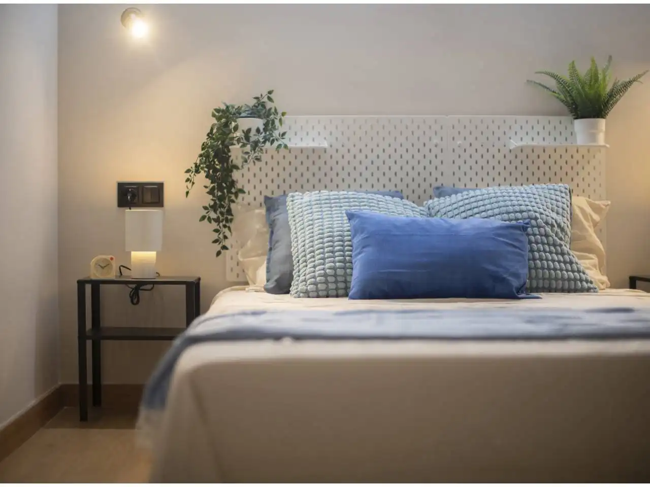 Schlafzimmer von Maisonette zum Verkauf in Barcelona mit Klimaanlage, Heizung und Parkett