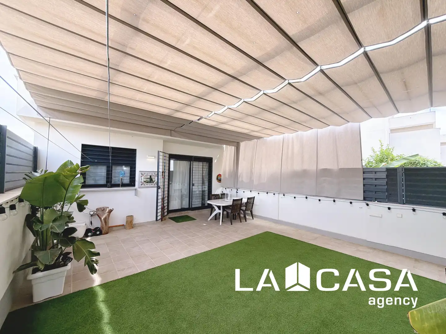 Casa a schiera in vendita a Entrenúcleos, imagen 46
