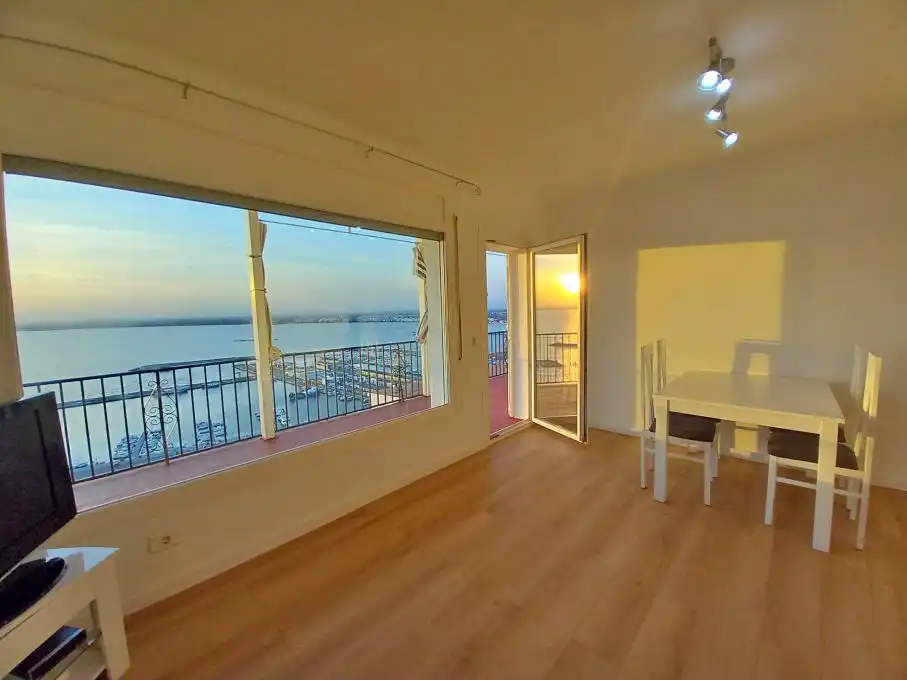 Piso en venta en Carrer del Puig Rom