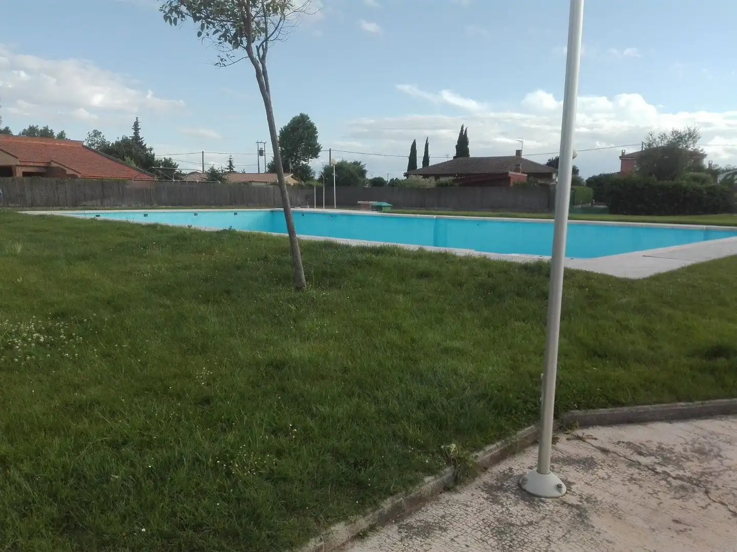 Piscina de Casa o chalet en venta en Simancas con Jardín privado, Parquet y Terraza