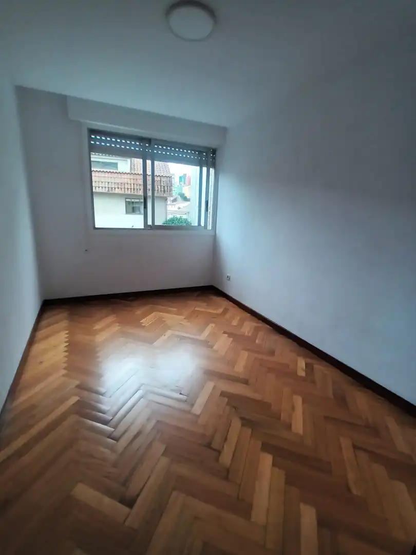 Flat for rent in Vigo , Pontevedra