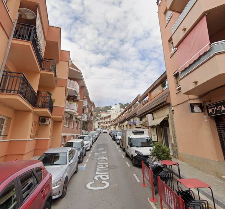 Vista exterior de Piso en venta en La Palma de Cervelló