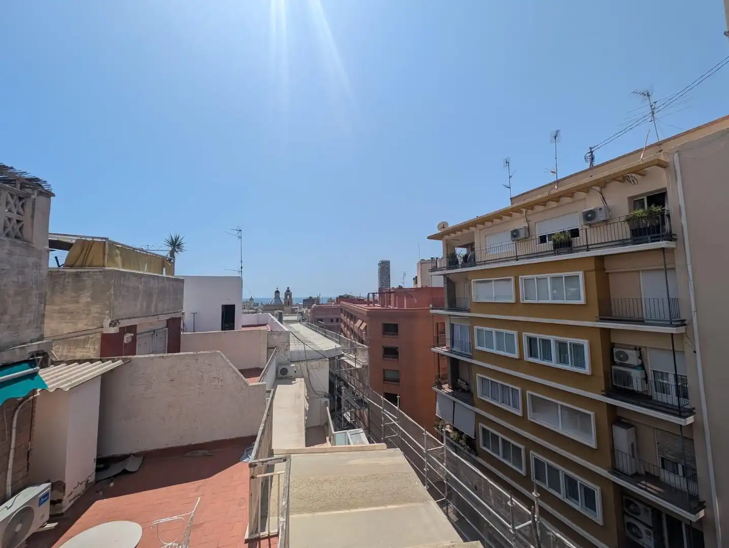 Vista exterior de Ático en venta en Alicante / Alacant con Aire acondicionado, Calefacción y Terraza