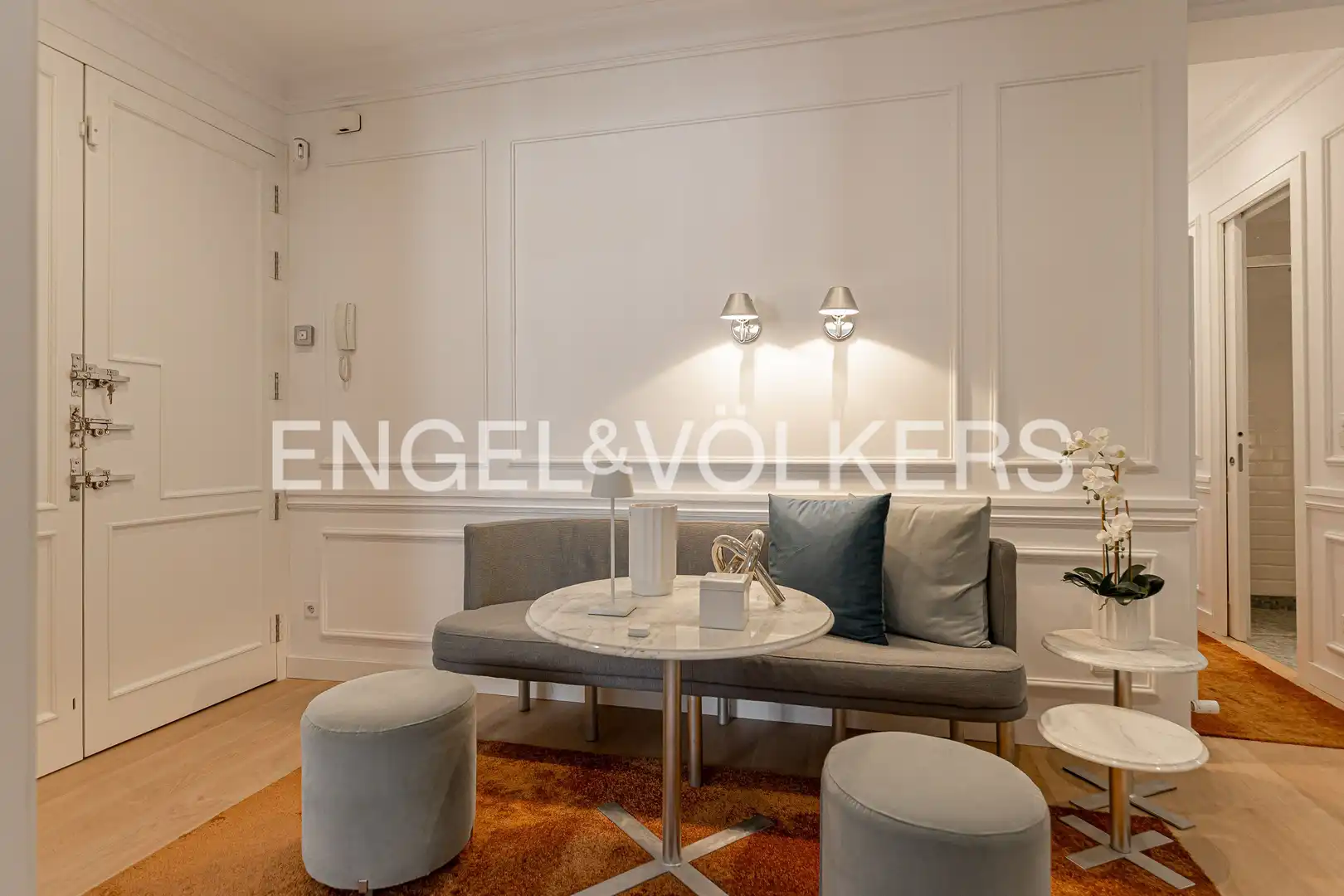 Comedor de Piso en venta en Madrid con Calefacción, Trastero y Amueblado