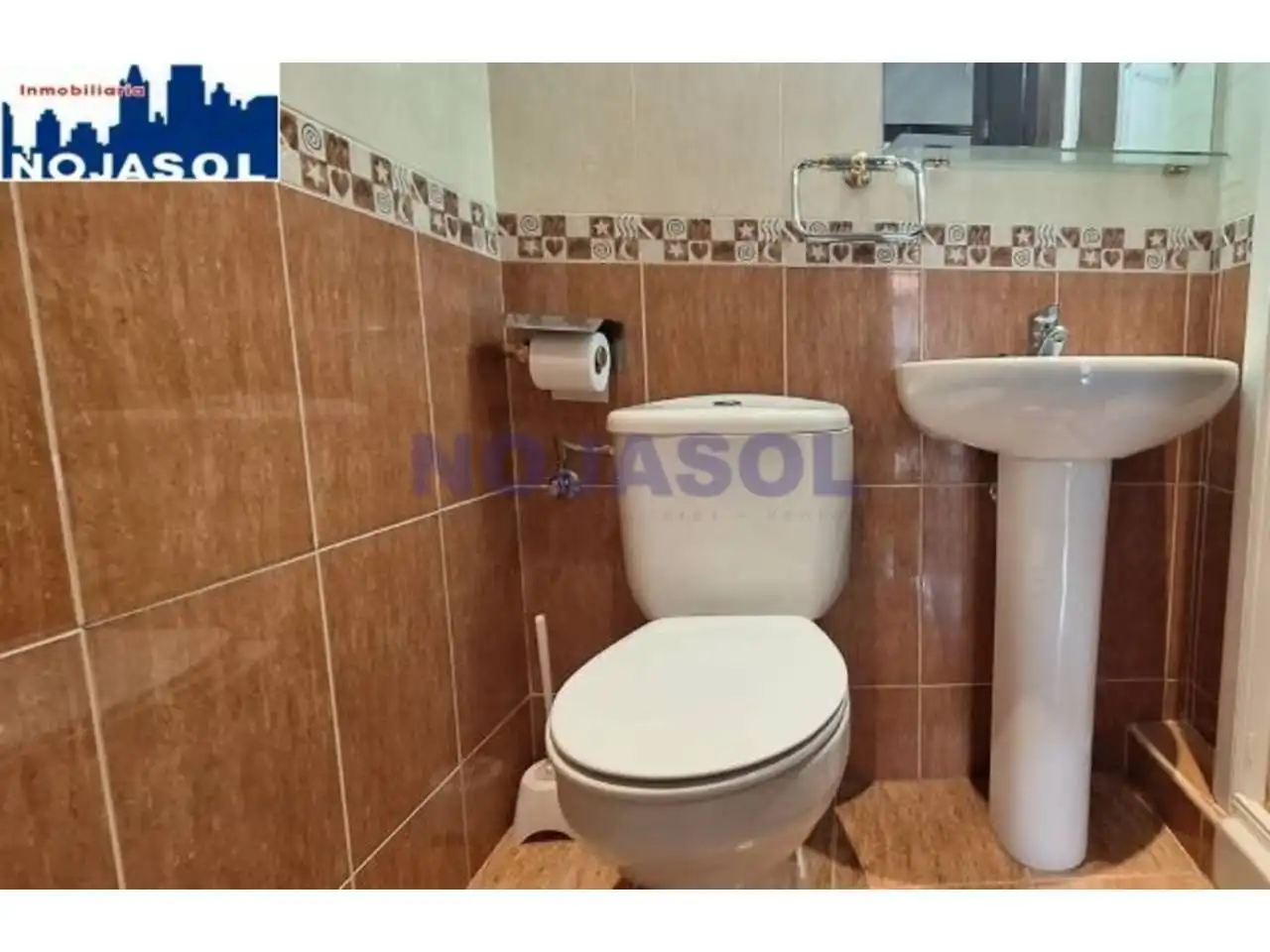 Baño de Apartamento de alquiler en Noja con Calefacción, Trastero y Amueblado