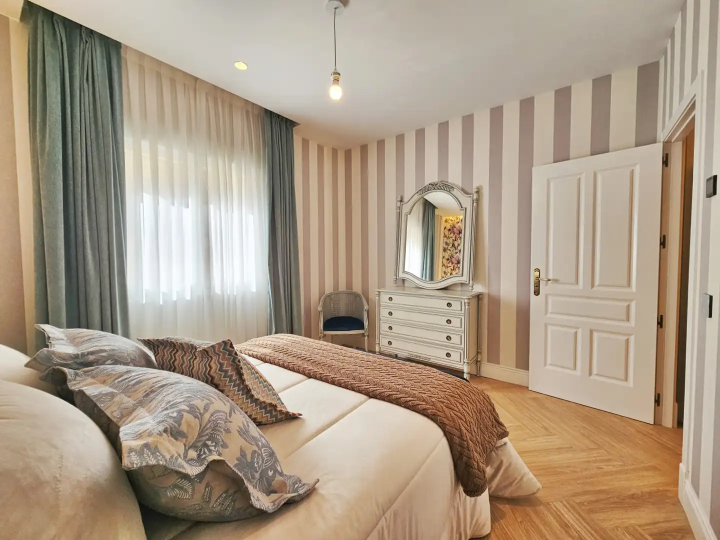 Habitación de Piso en venta en Madrid con Aire acondicionado, Calefacción y Amueblado
