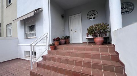 Foto 2 de Casa adosada en venta en Calle del Músico José Salazar Rodríguez, El Junquillo - Vistalegre, Utrera