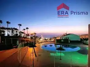 Vista exterior de Apartamento en venta en Adeje con Jardín privado, Terraza y Piscina comunitaria