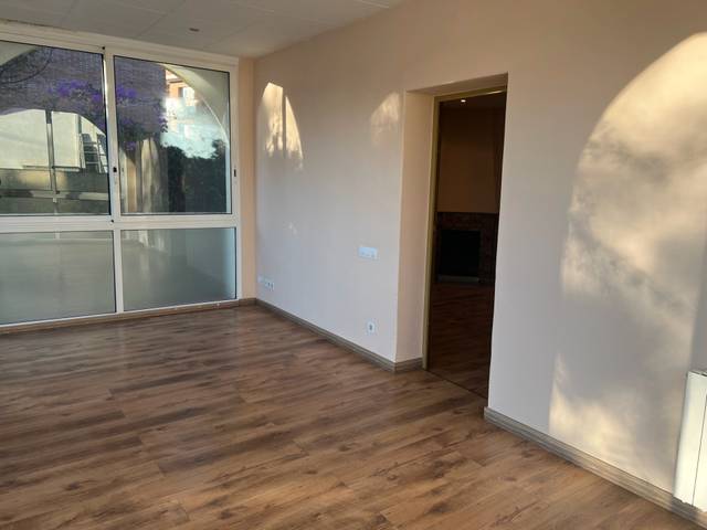 Casa-chalet en Alquiler en Passeig de la Marina en Lluminetes