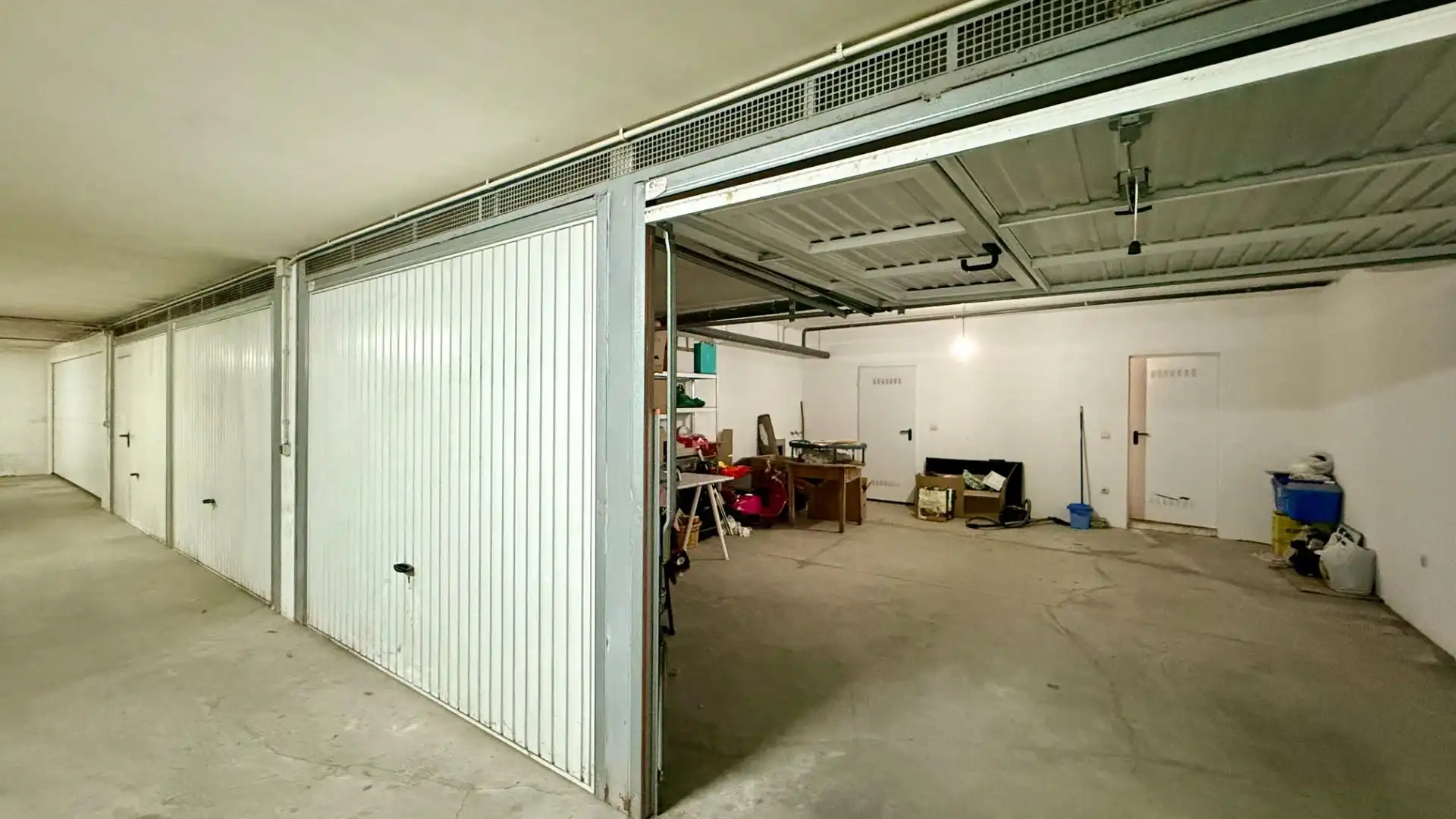 Einfamilien-Reihenhaus zum Verkauf in Cuéllar mit Heizung, Privatgarten und Abstellraum