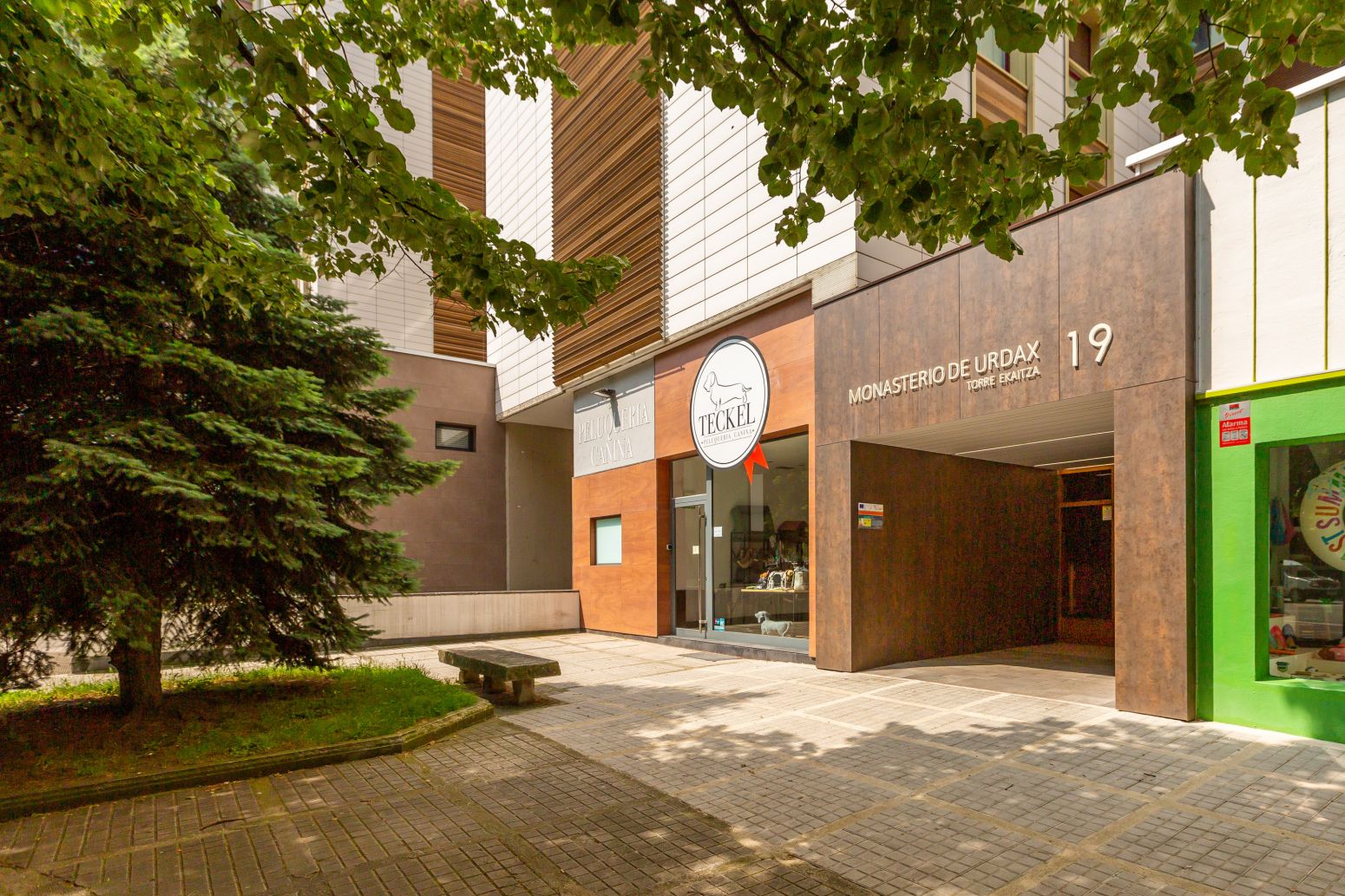 Exterior view of Flat to rent in  Pamplona / Iruña  with Private garden, Parquet flooring and Storage room