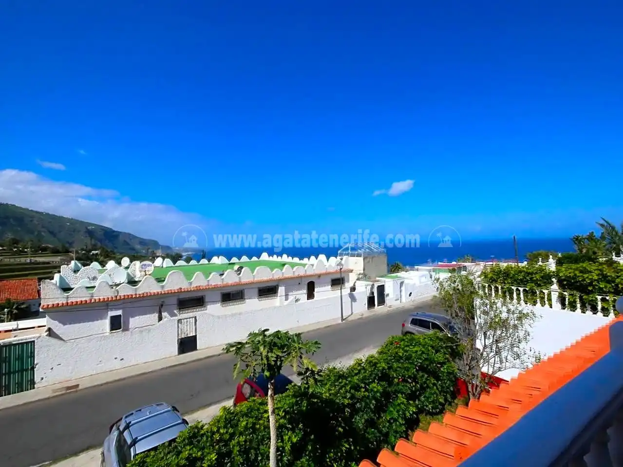 Vista exterior de Casa o chalet en venta en Los Realejos con Jardín privado, Terraza y Trastero