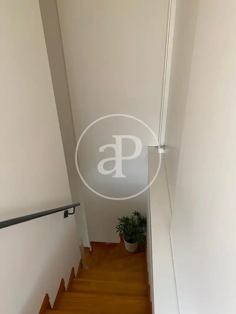 Wohnung zur Miete in Sagunto / Sagunt mit Klimaanlage, Heizung und Privatgarten