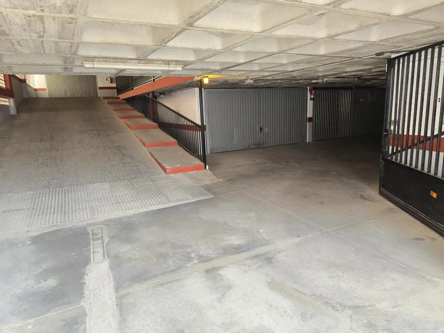 Parkplatz von Garage zur Miete in Benidorm