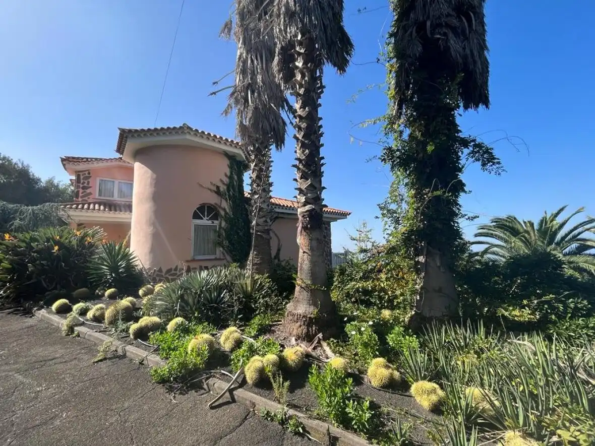 Exterior view of Houses for sale in La Orotava  with Terrace and Sauna