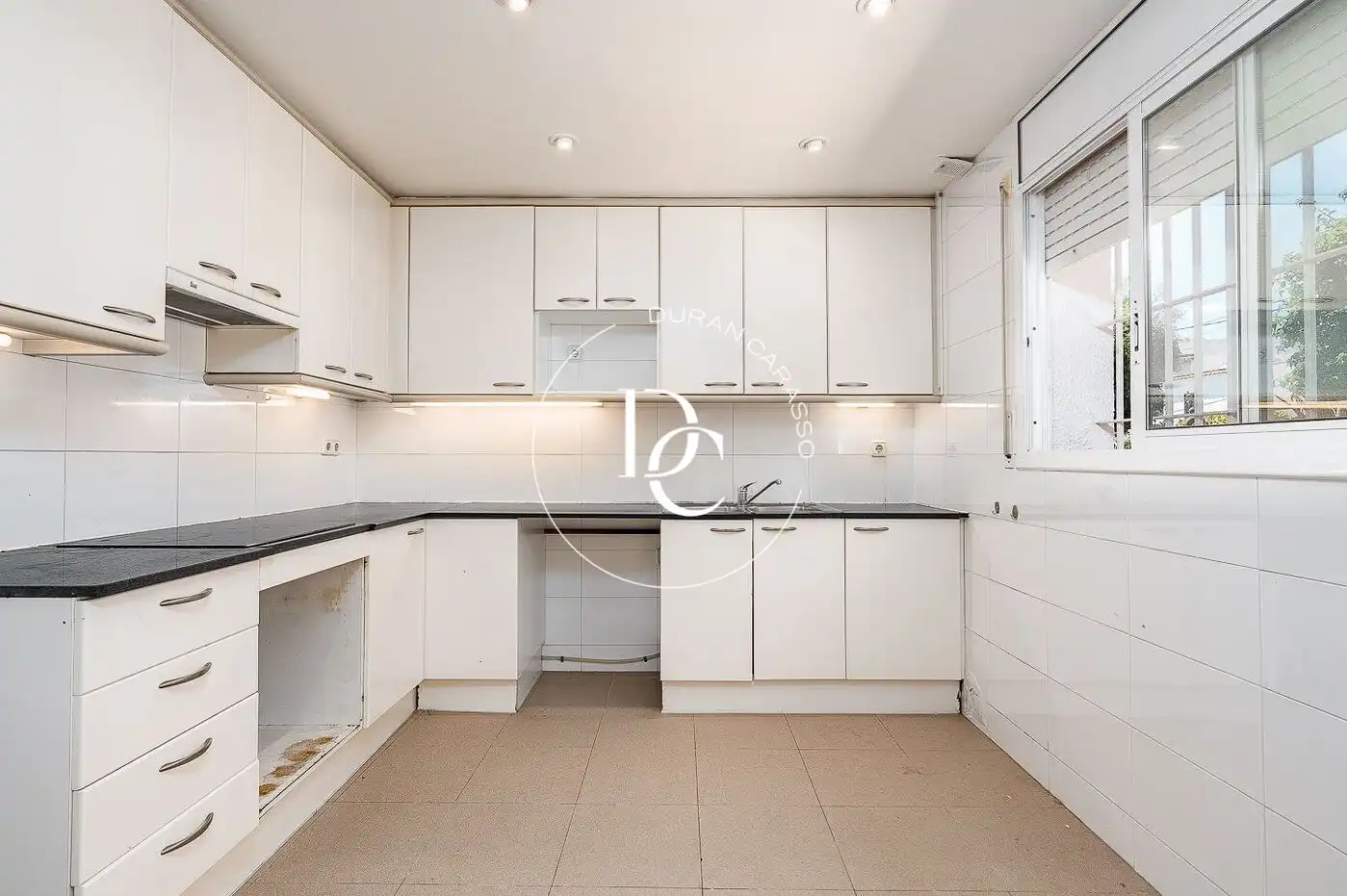 Casa con jardín en venta en Avinguda Mare de Déu de Montserrat, imagen 7